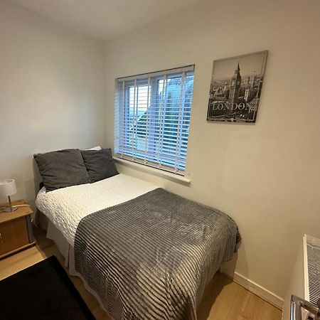 Charming 3-Bed Home Minutes From City Centre Nottingham Buitenkant foto
