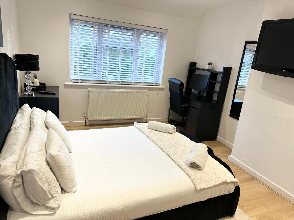 Charming 3-Bed Home Minutes From City Centre Nottingham Buitenkant foto